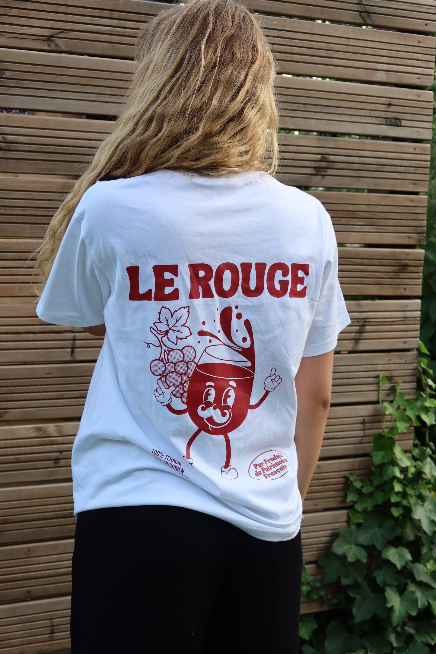 teeshirt vin rouge